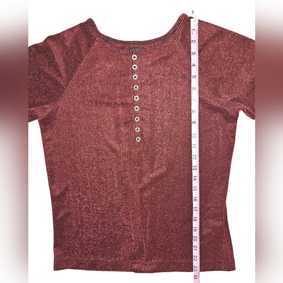 Harley-Davidson Womens Y2K Red Shimmer Button Front Slit Top Made USA Sz M - Picture 9 of 16